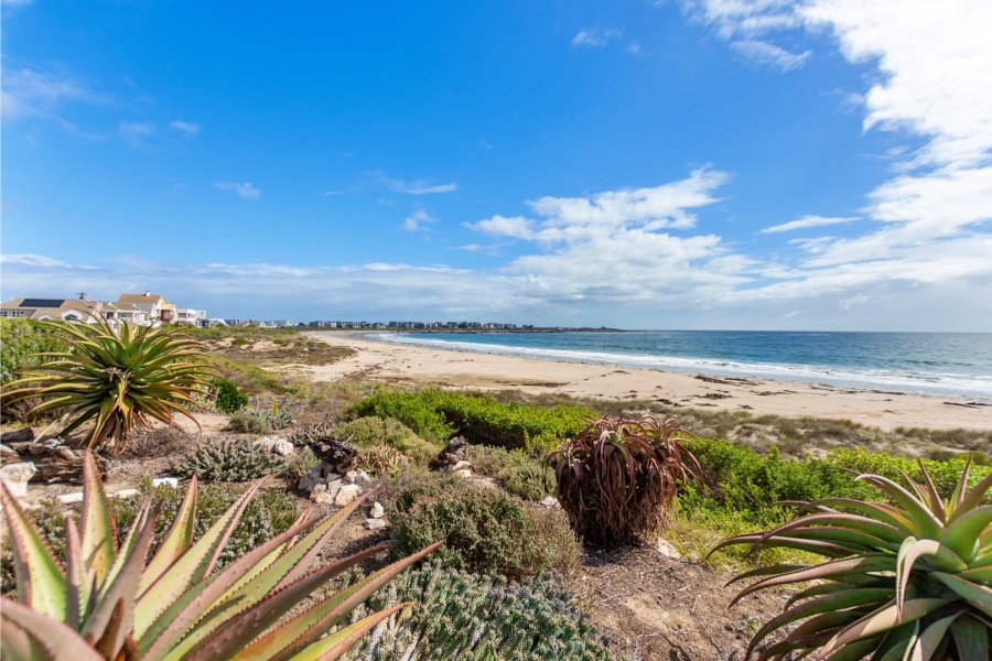 3 Bedroom Property for Sale in Britannia Bay Western Cape